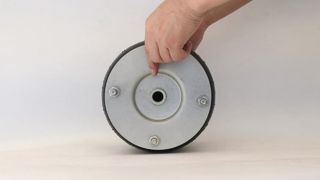 Substituição de mola pneumática GUOMAT 8x3 para Firestone W01R584056